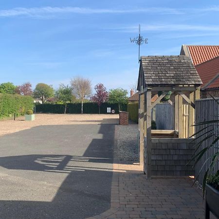 Meals Farm - Courtyard Room North Somercotes Екстериор снимка