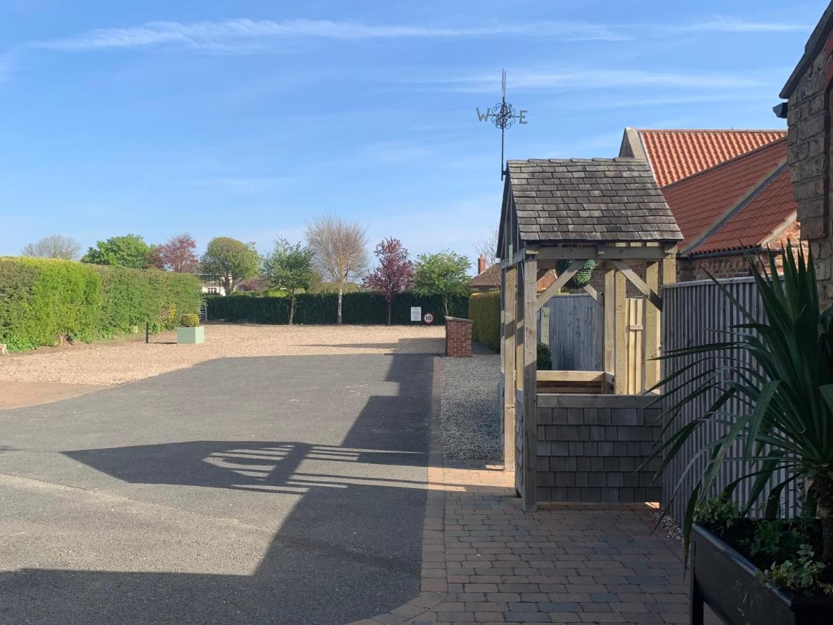 Meals Farm - Courtyard Room North Somercotes Екстериор снимка