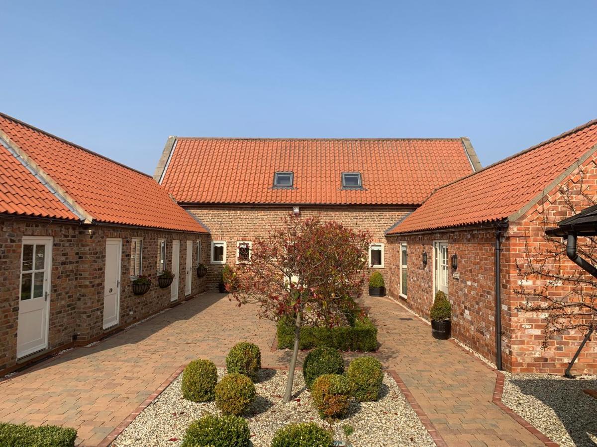 Meals Farm - Courtyard Room North Somercotes Екстериор снимка